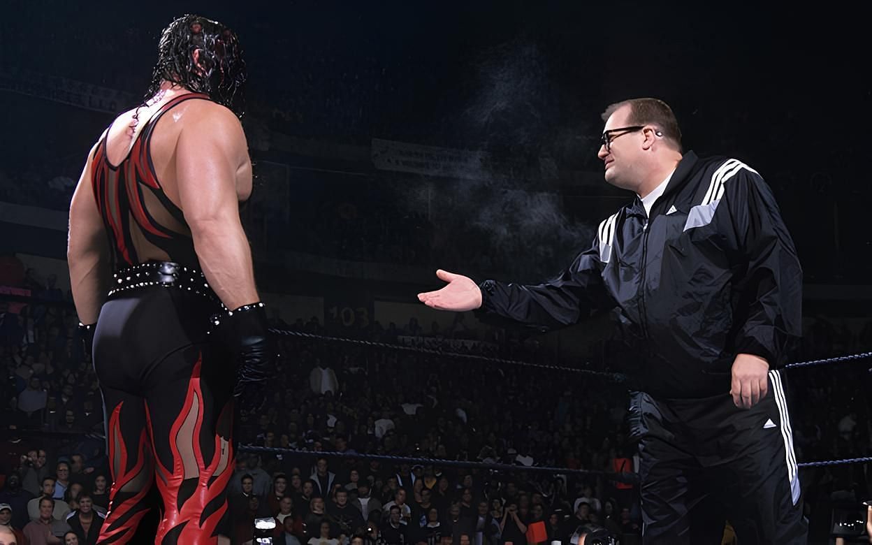 Drew Carey was a surprise entrant in the 2001 Royal Rumble (Credit: WWE.com)